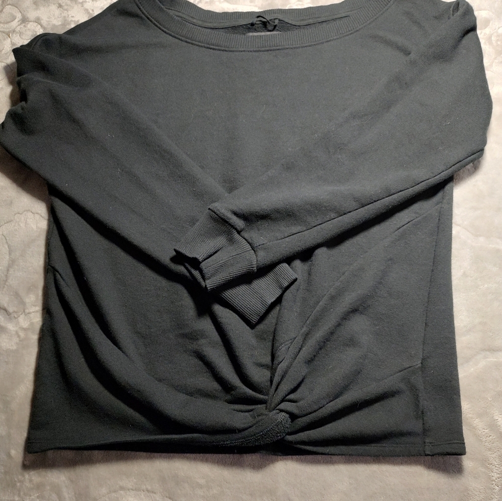 Victoria Sport Sweatshirt